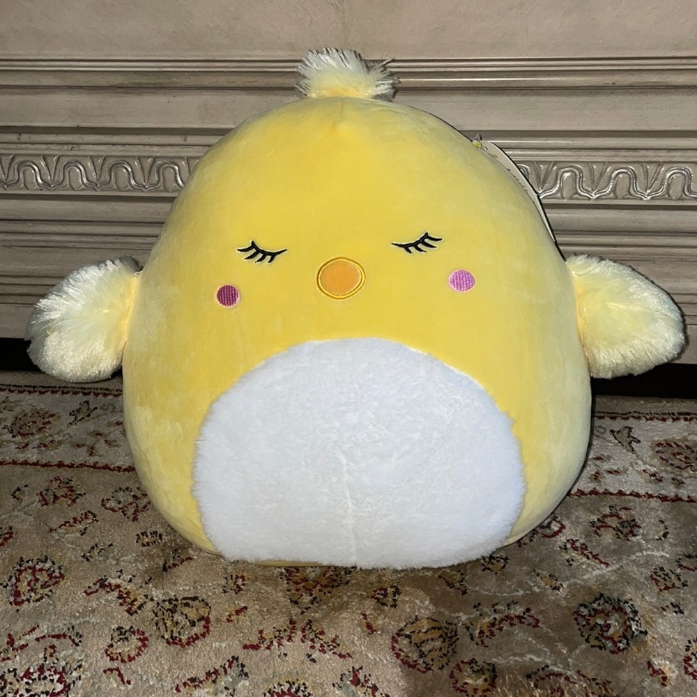 12" Aimee the Chick squishmallow